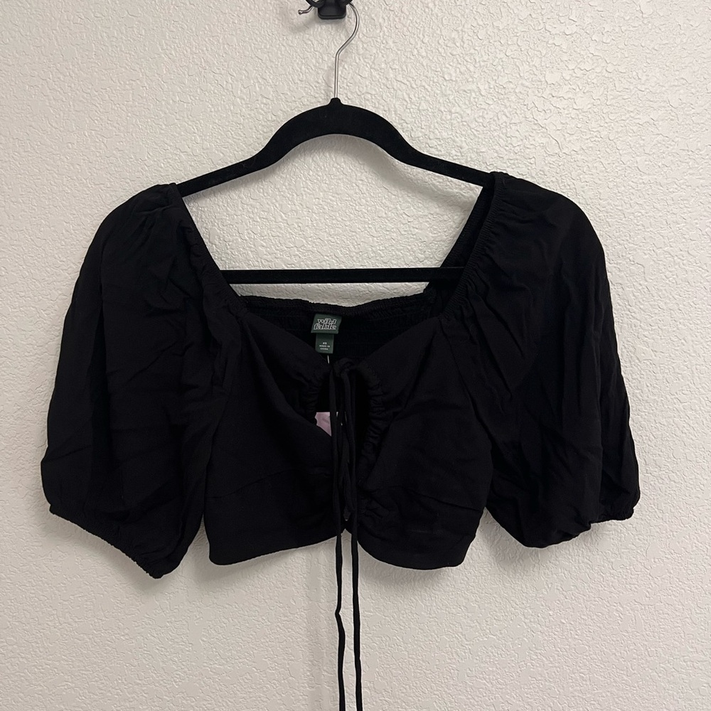 NWT Wild Fable Tie Front Crop
